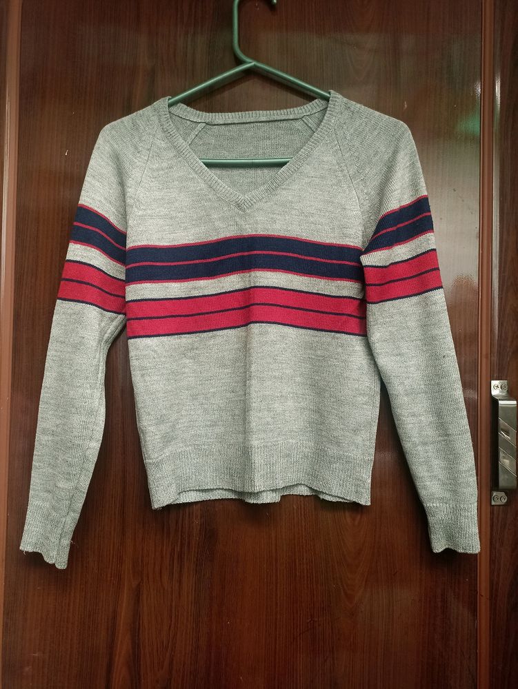 Light Wear Stylish Sweater