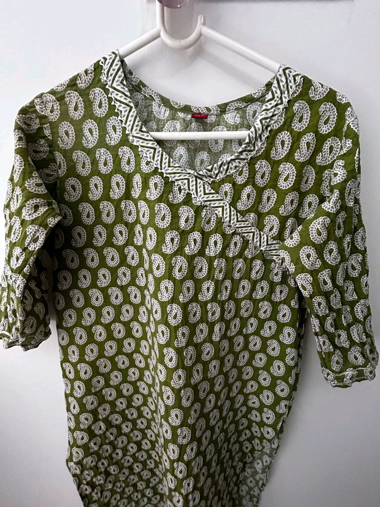 Green Printed Pure Cotton Kurta