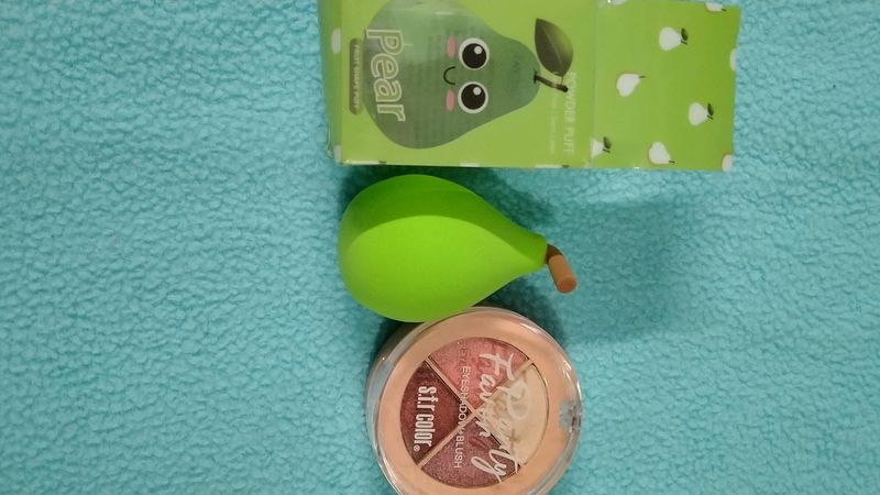 S.f.r Eyeshadow + Pear Shape Puff