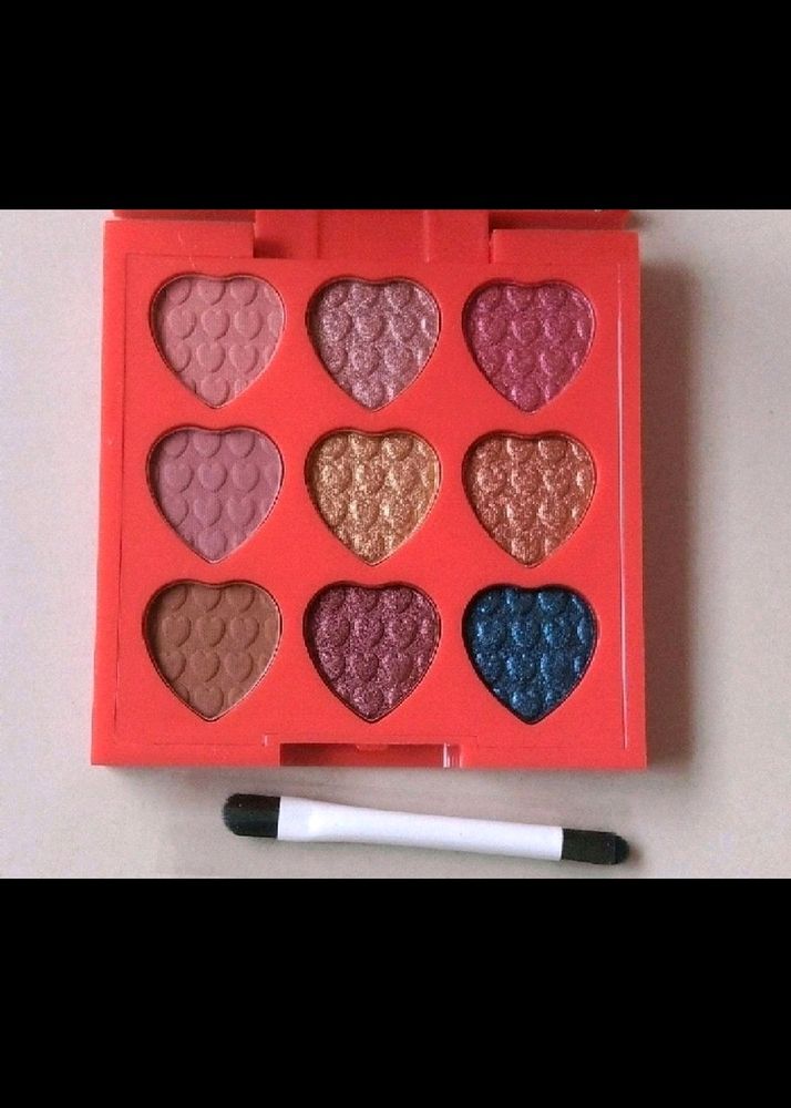 Xoxo Eyeshadow Palette