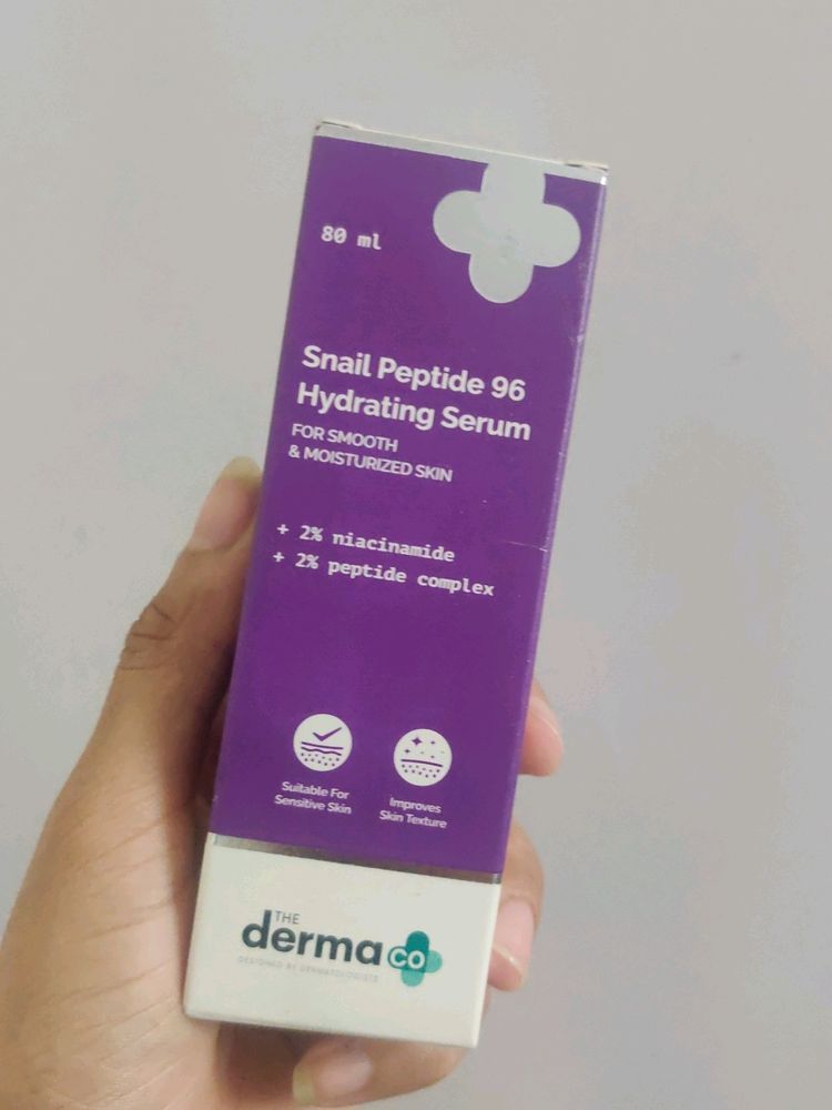 The Derma Co Snail Essence