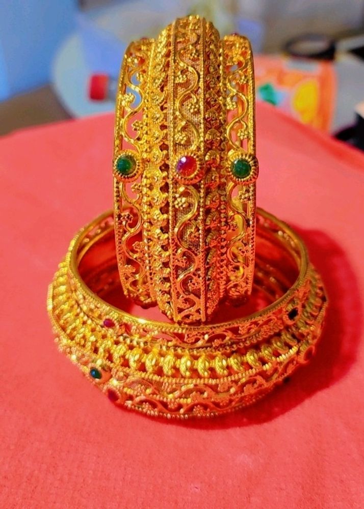 traditional party wear kada