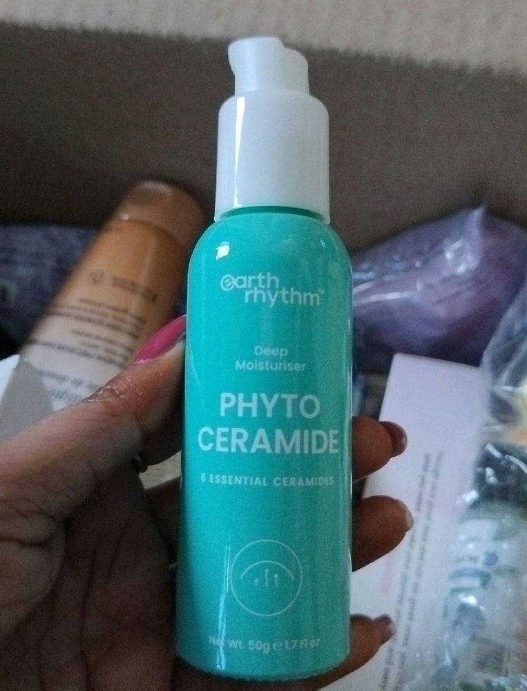 earth rhythm phyto ceremide moisturizer