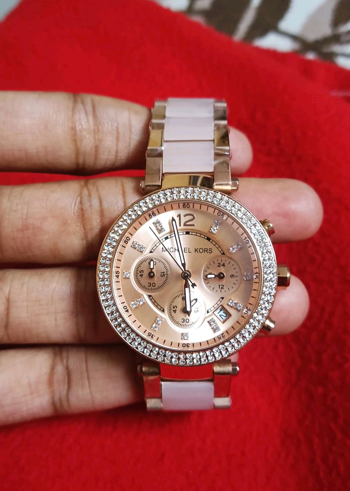 Michael Kors premium watch for her ❤️