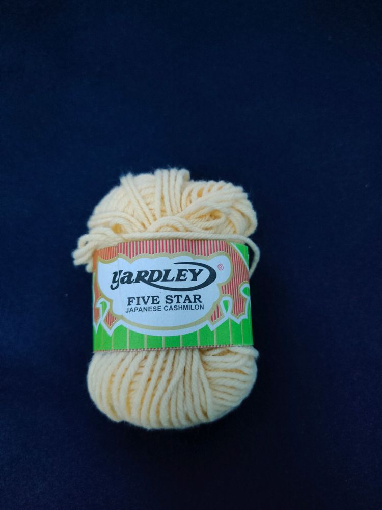 Beige Colour Woolen Thread (Crochet)