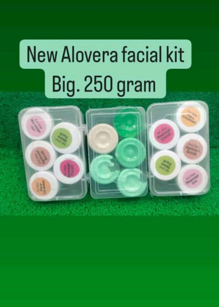 Facial Kit Organic Product No Harmful Cemical