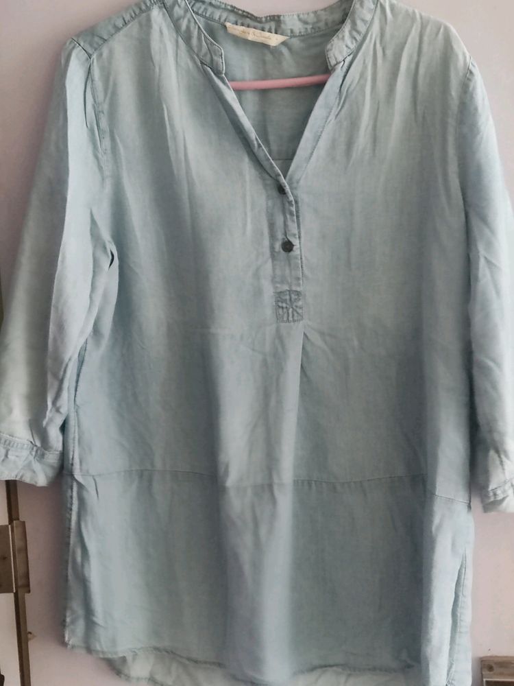 Shirt In Pintucked blue Linen Blouse