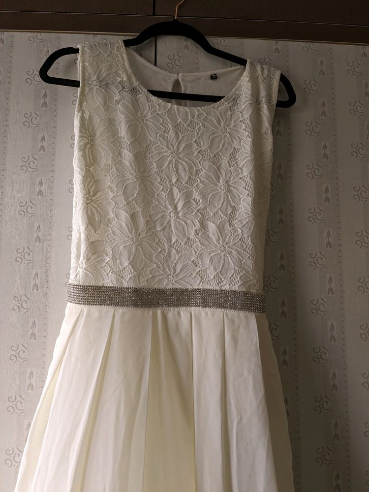 Creamish White Gown For Sale