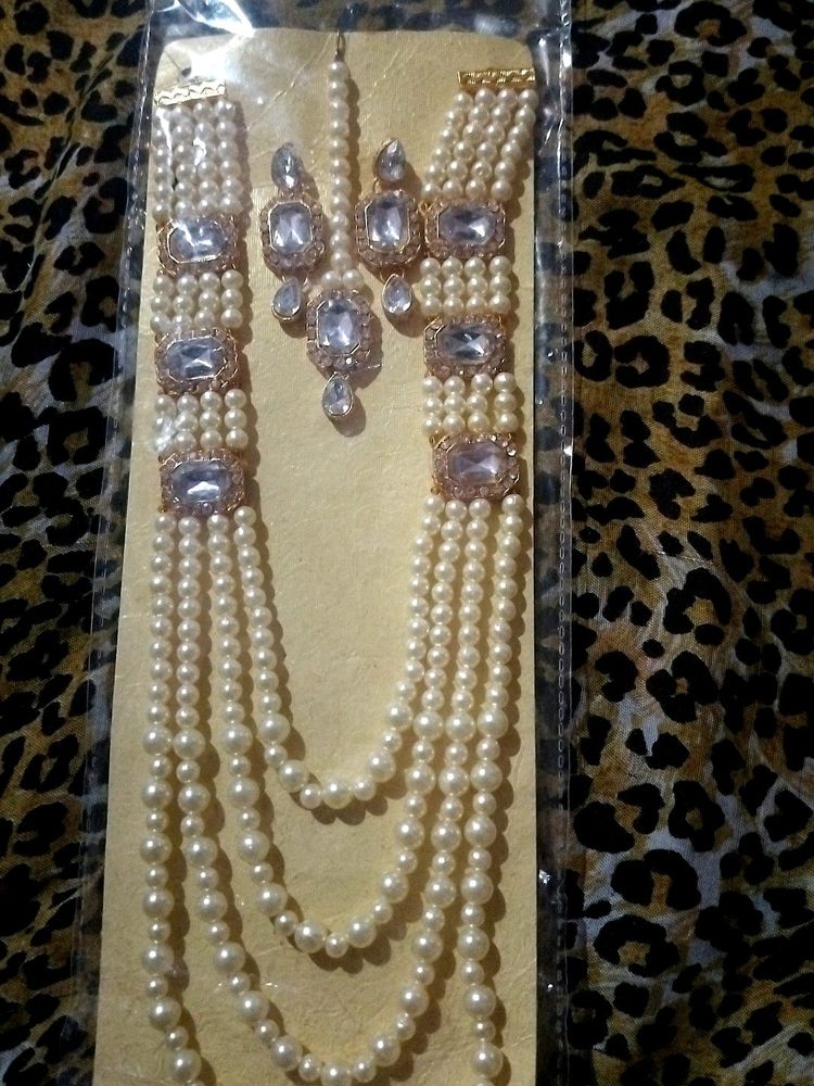 Best Diamond With Beads Necklace