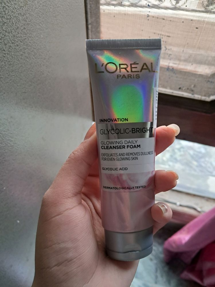 Loreal Glycolic Acid Facewash