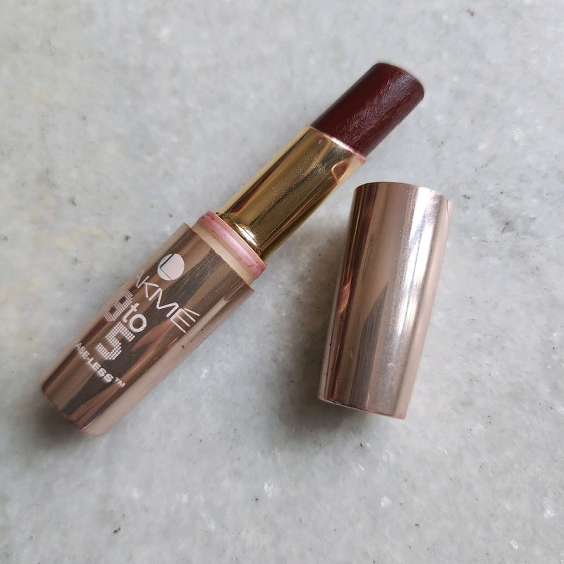 Lakme 9 To 5 CR4 Kick Lipstick