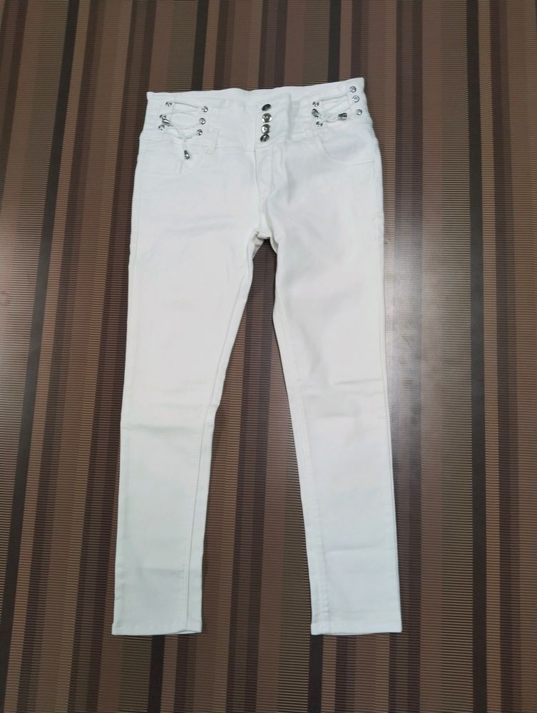 V-86 Size-34 Slim Fit Women Denim Jeans