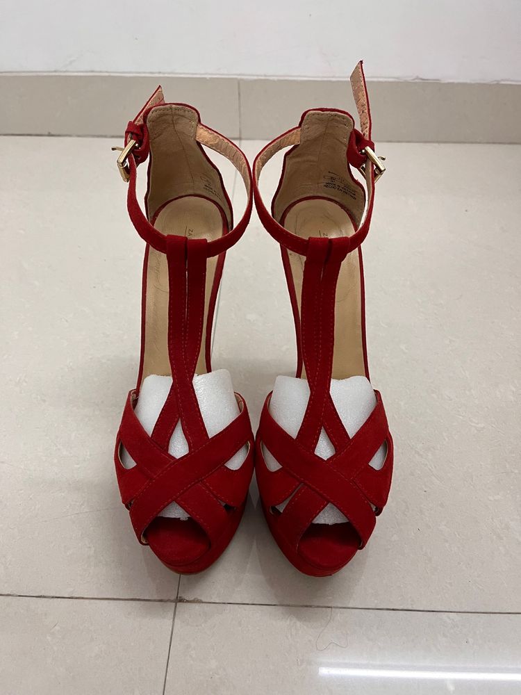 PRICE DROP! Imported red Zara heels (EU 37)