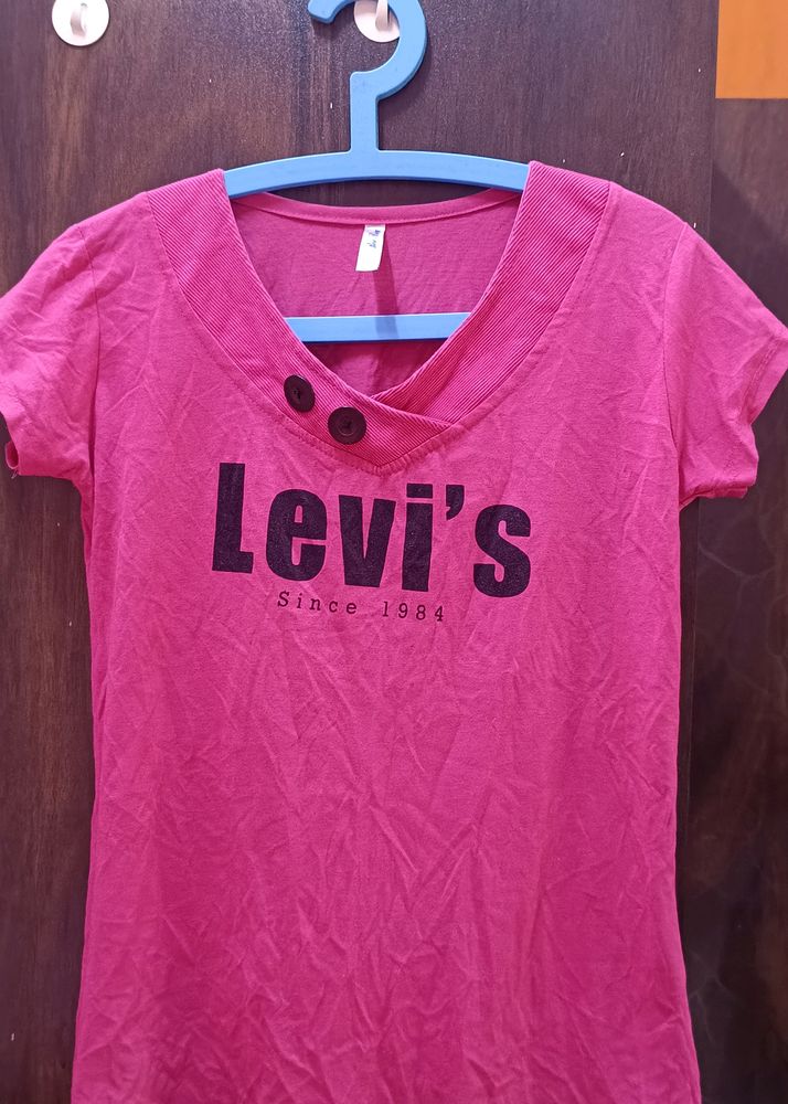 Levi's - T Shirt