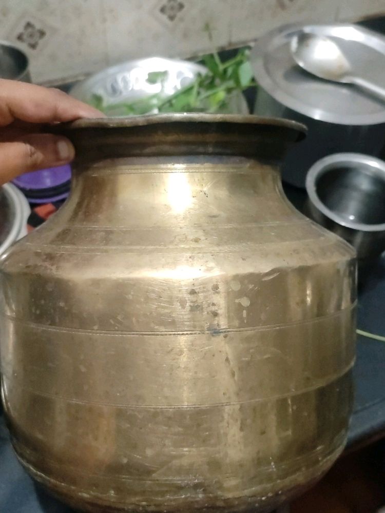 12 Litre Brass Pot It's  New