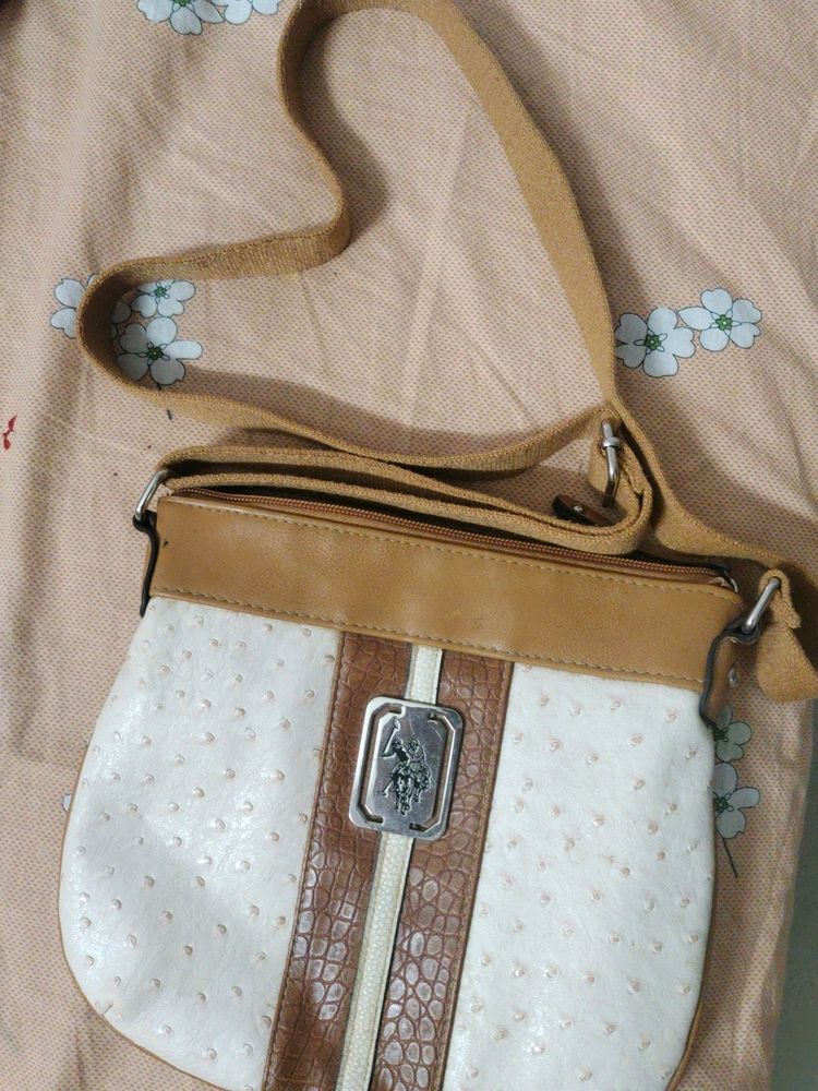 US Polo Asian SlingBag Beige