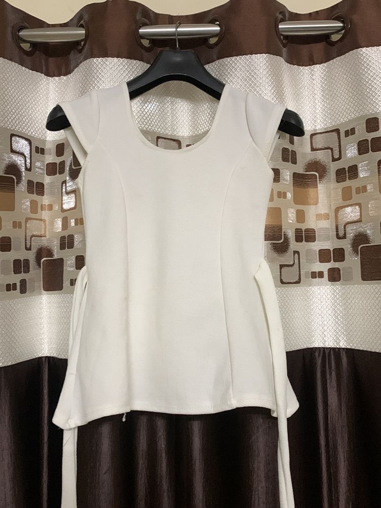 White Top Size Small