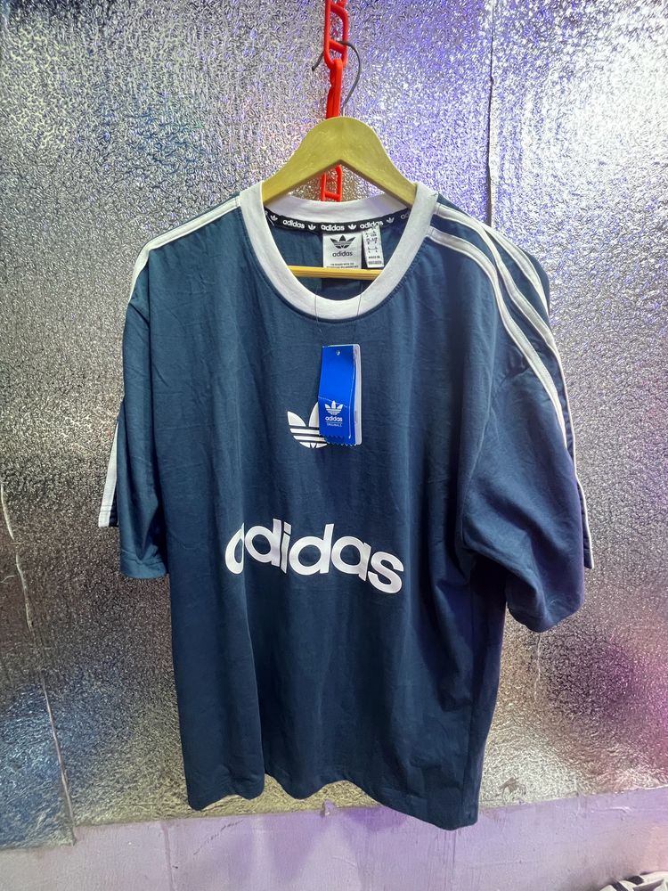 ADIDAS OVERSIZE TSHIRT