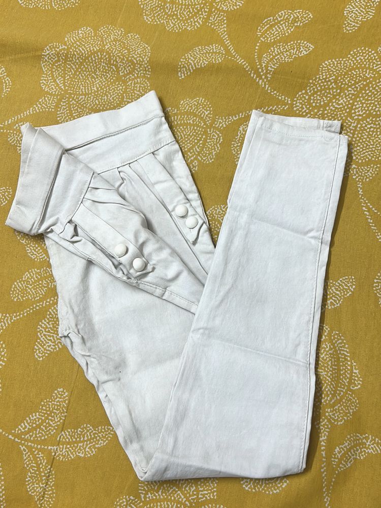 Skinny Fit White Jeggings For Girls