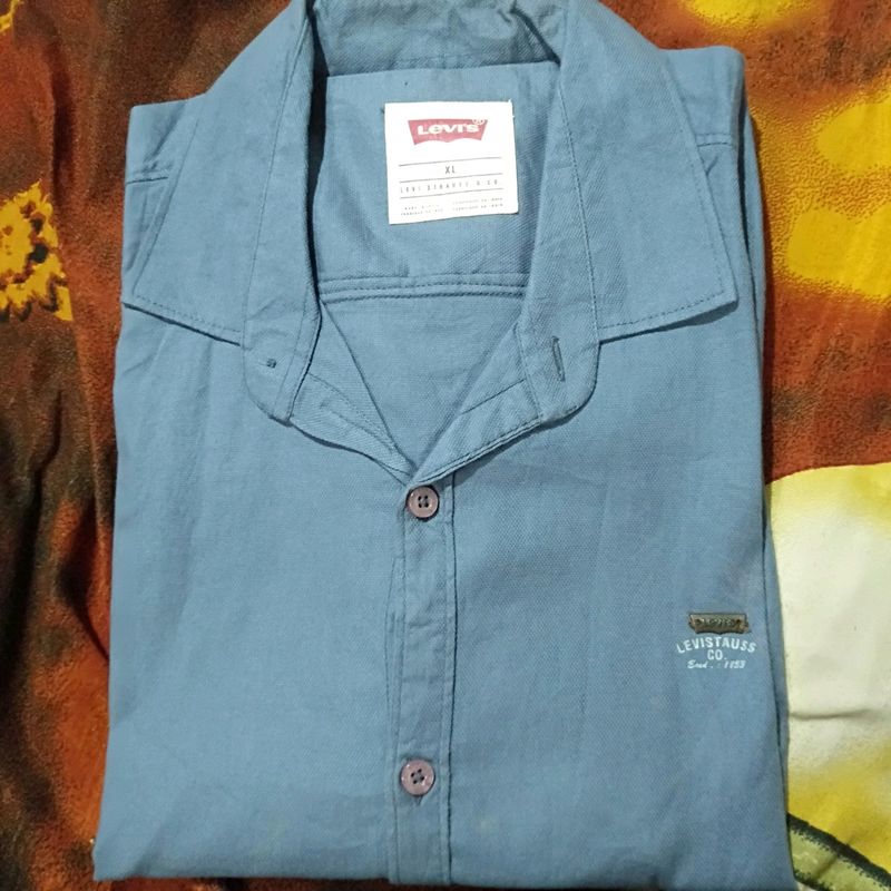 Levi's Brand New Shirt