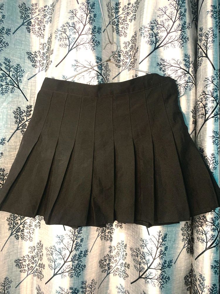 Black Skirt