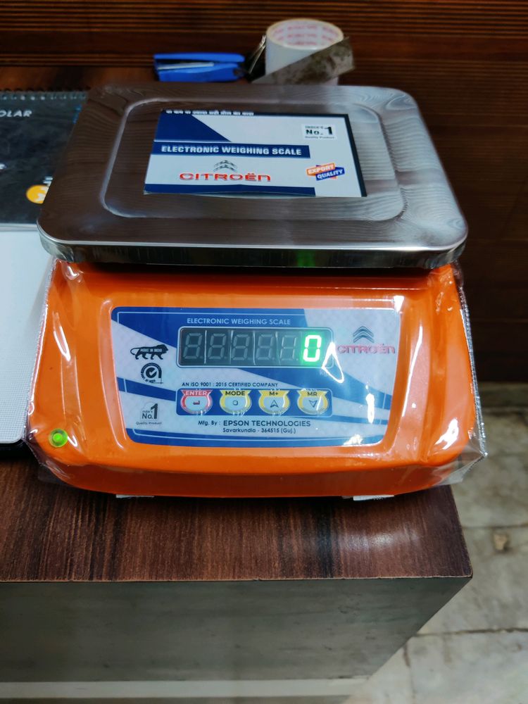 WEIGHING SCALE 20 KG