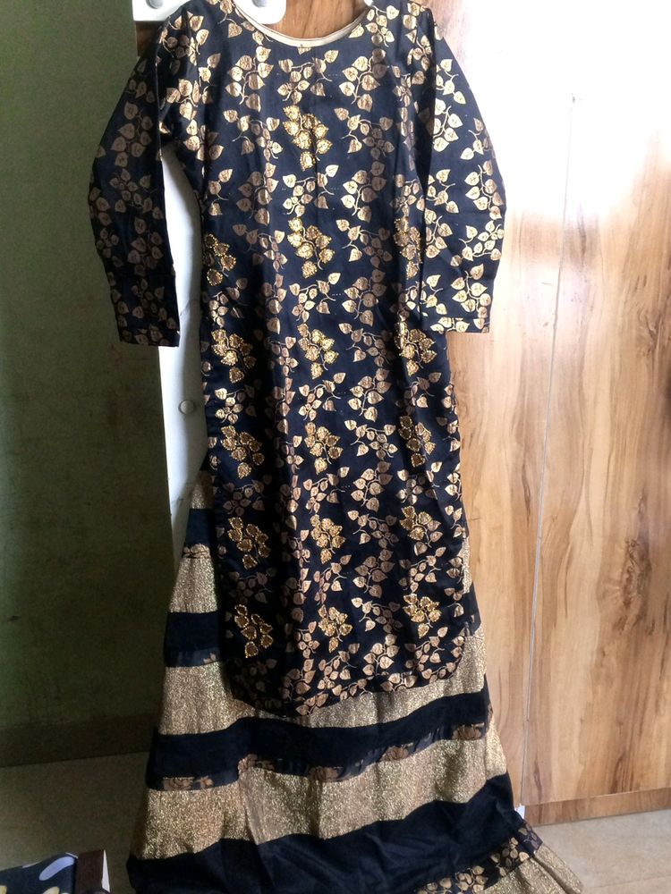 💛🖤 Shimmery Katan Lehnga Set