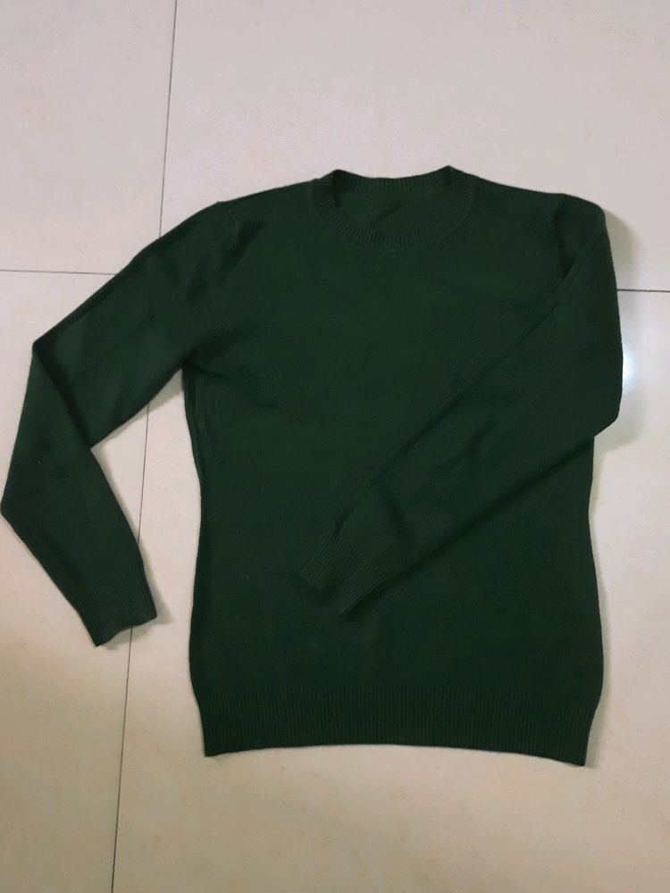 Dark Green Sweatshirt Made Of Soft Wool