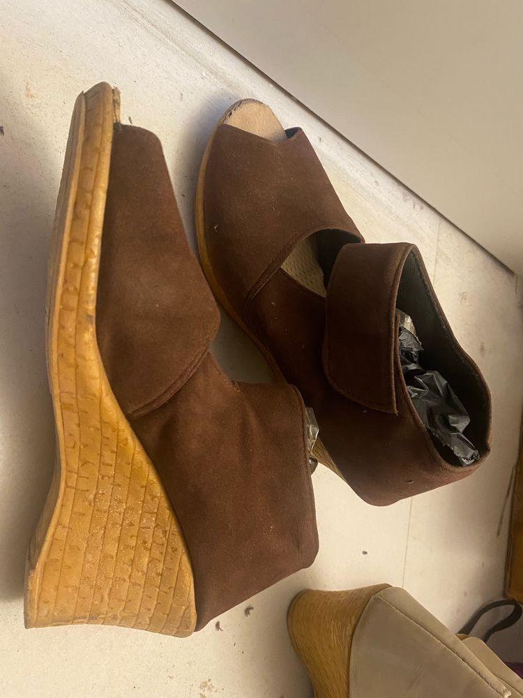 Brown Wedges