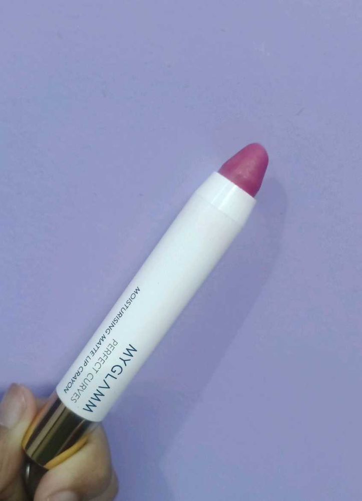 Myglamm Perfect Curves Lip Crayon