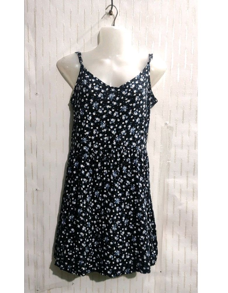 🎀 Beautyful Dress From Womens.🎀🌹 Length/36.