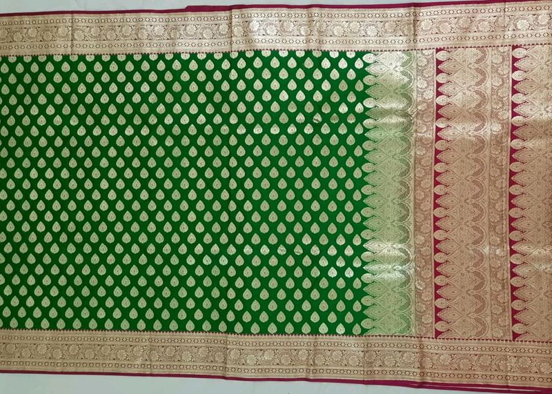 Banarasi Two Tone Handloom Woven Saree