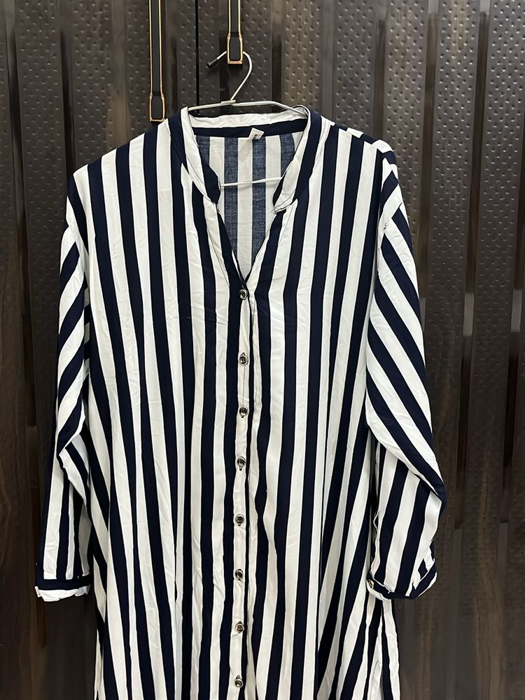 White And navy Blue Strips kurta