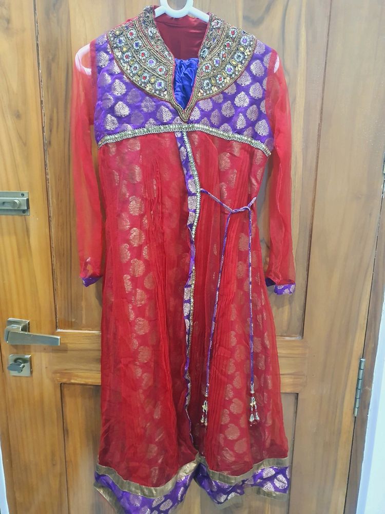 A Line Netted Brocade Embroidered Kurta With Pant