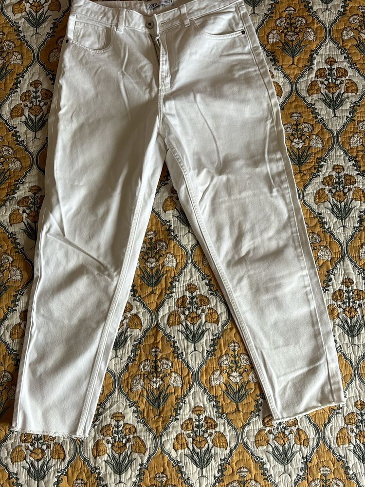 White Mom Jeans from ZARA