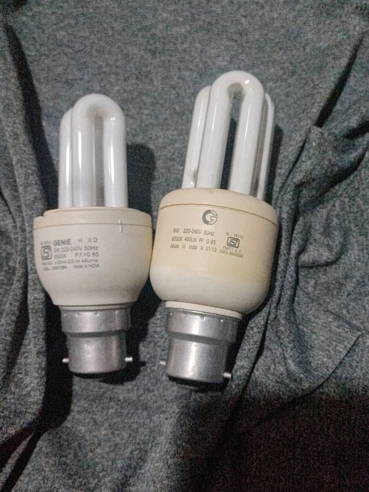 Philips B22 Light Bulbs