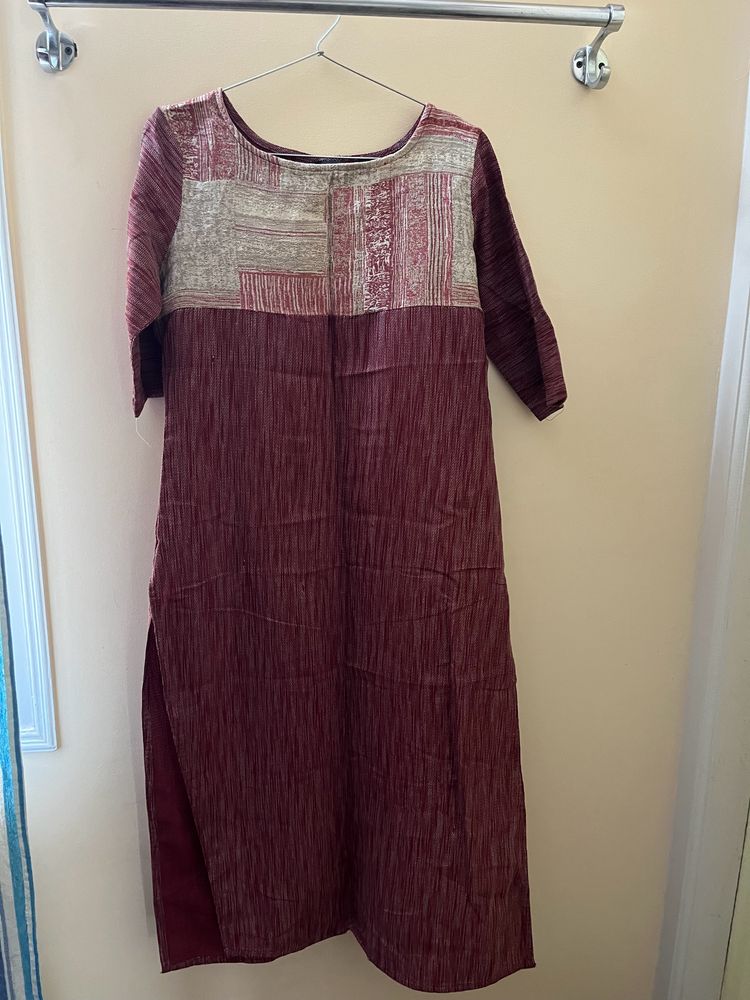 Women Maroon Kurta