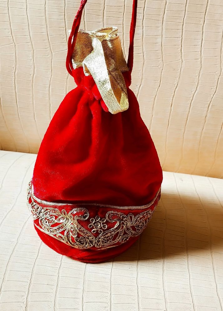 Beautiful Hand Embroidery Potli Bag For Function