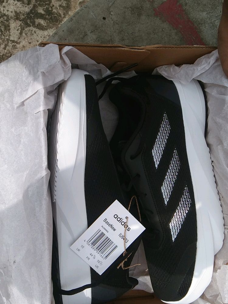 Adidas BaseNew Running Shoes( Black 🖤