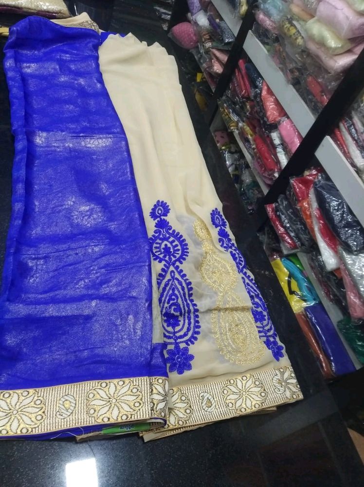 Davani Saree