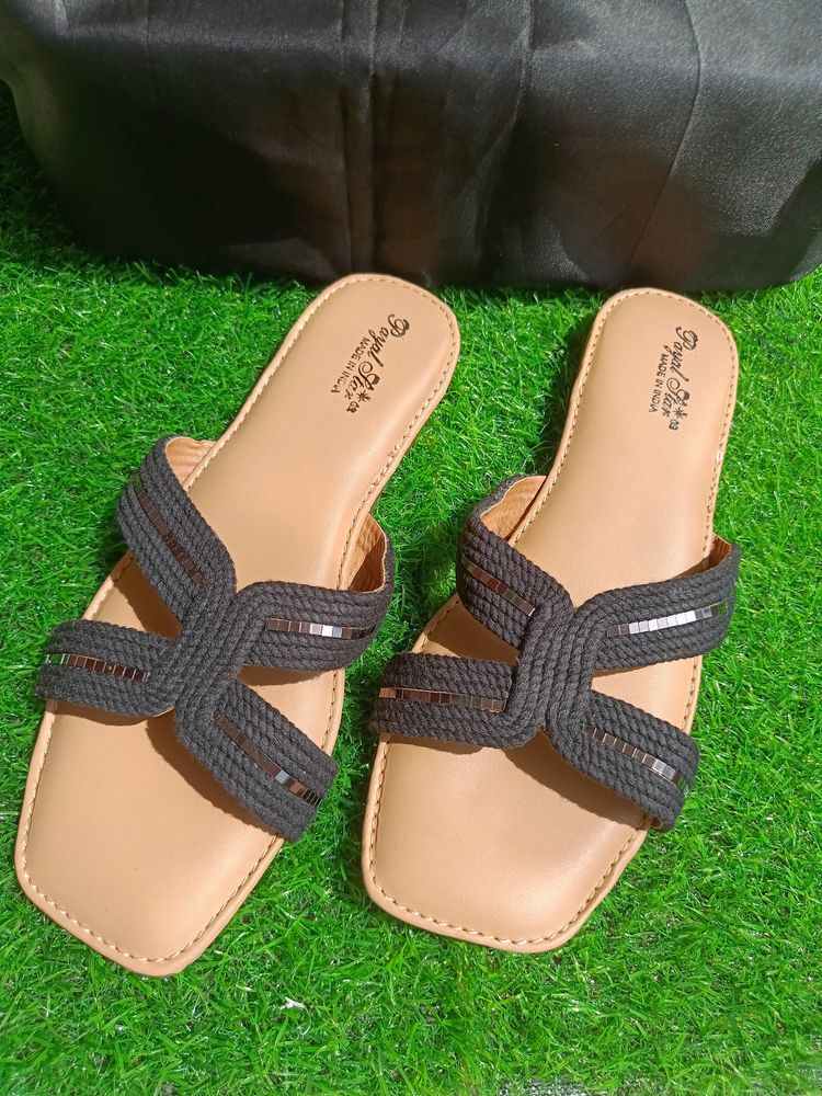 Trendy Kolhapuri Flats With Dr Sole