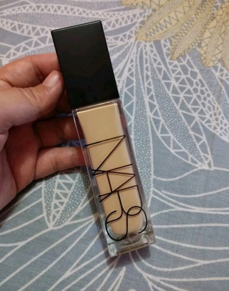 NARS Natural Radiant Longwear Foundation