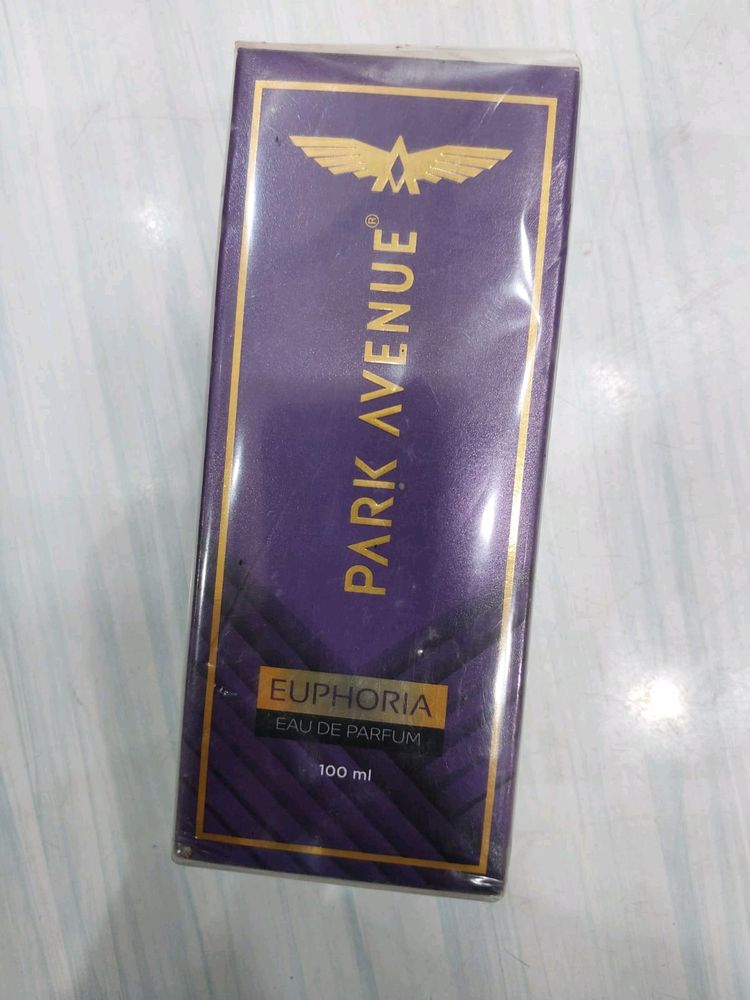 NEW WITH TAG PARK AVENUE EAU DE PERFUME