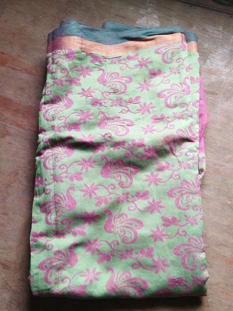 Fluorescent Green With Pink 🌺🌻🌹🌷 design