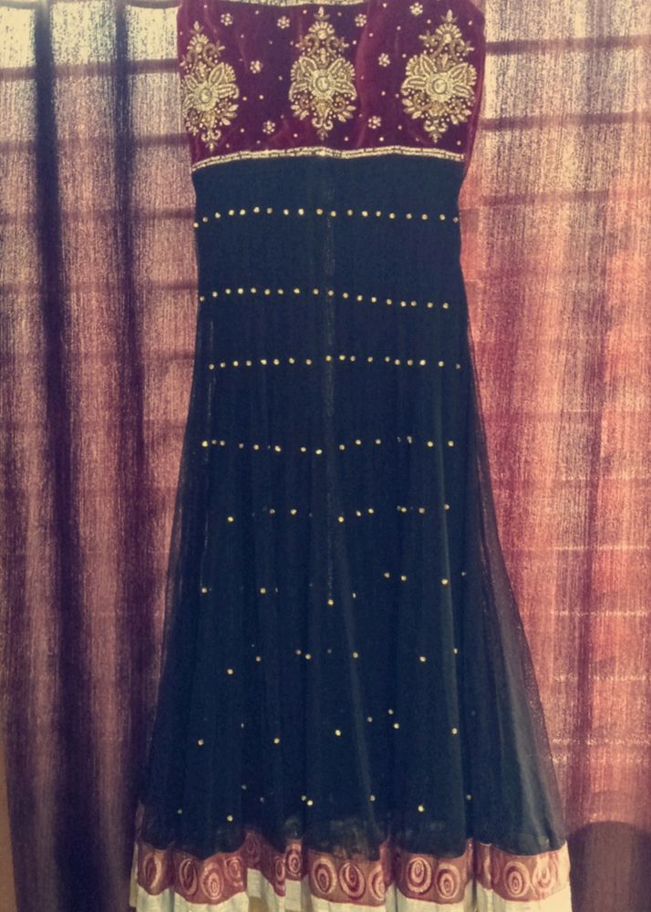 Black Evening Gown With Red Velvet Embroidery