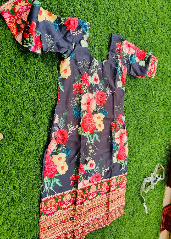 Floral Printed Straight Kurta