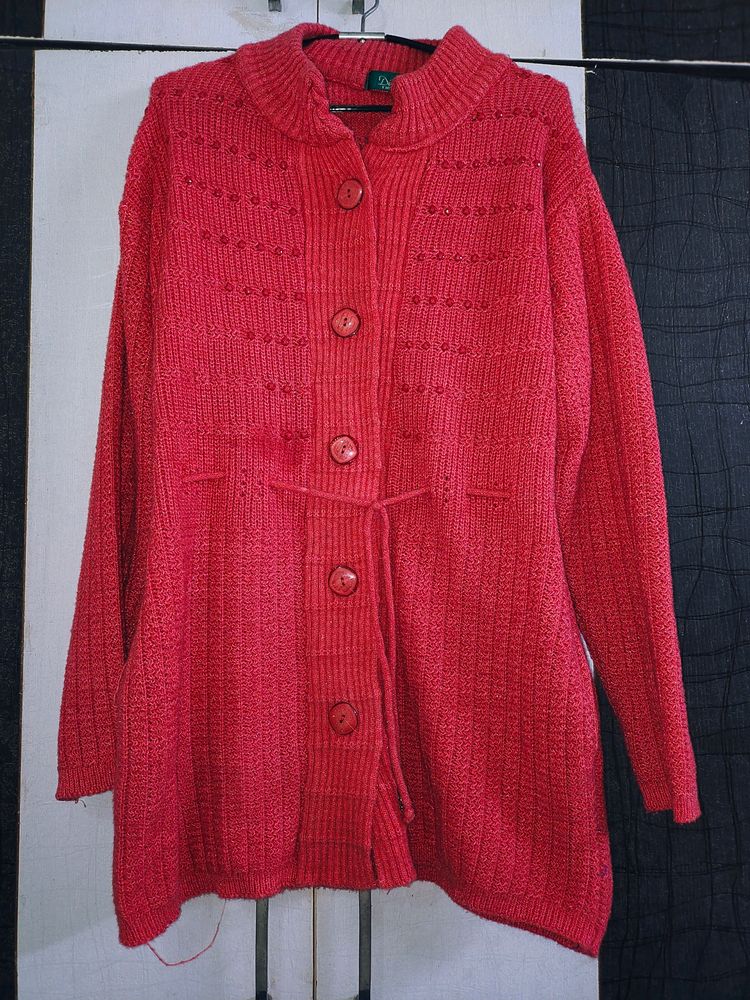 BEAUTIFUL RUST RED LONG SWEATER ALL MOST NEW