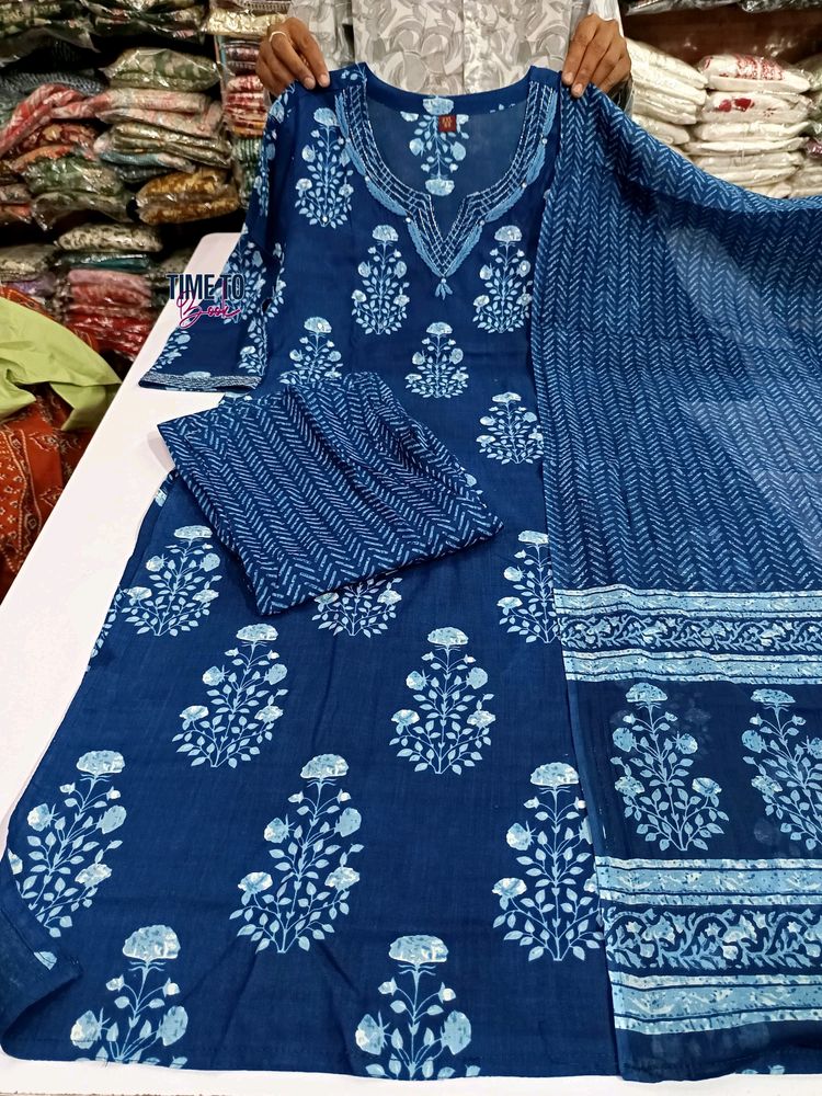 New Unused Vneck Embroidery Pakistani Suit