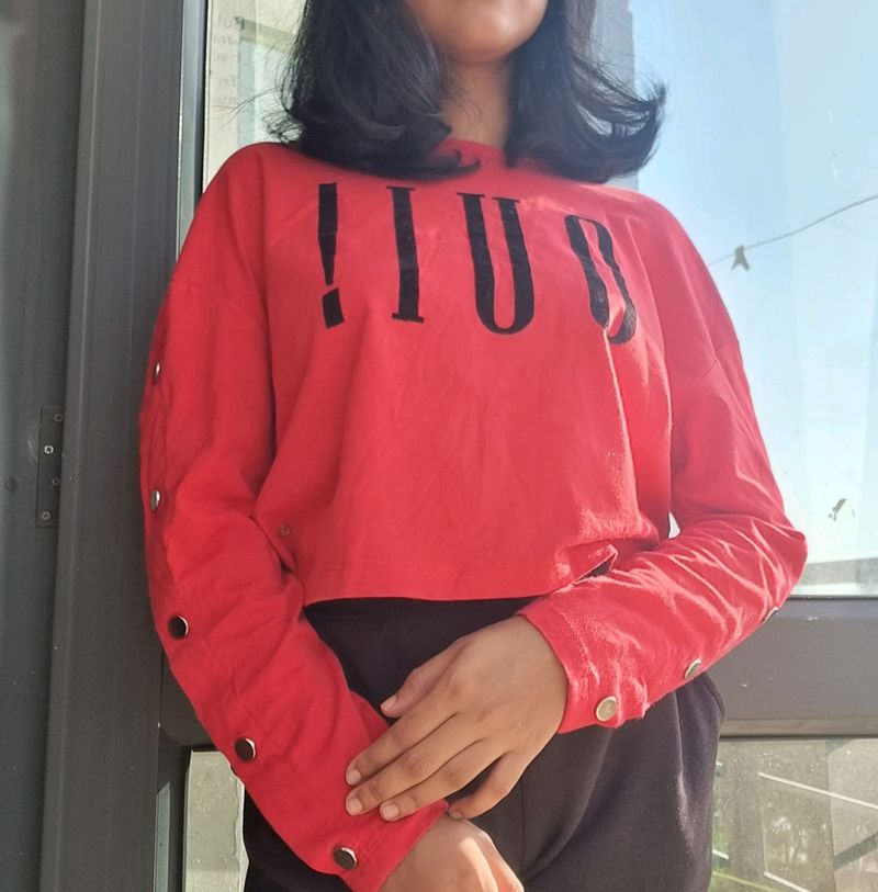 NUON(Westside) Red Cropped Sweatshirt