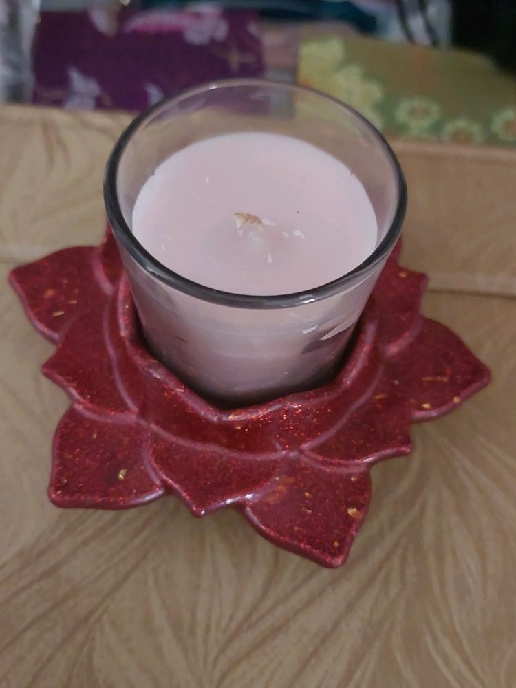 Lotus Candle Holder With Rose Flavour